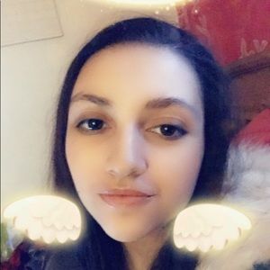 Meet your Posher, Lexi